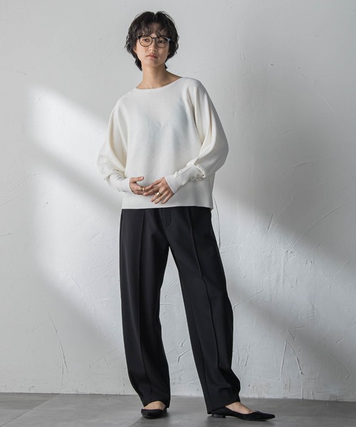 MAYSON GREY（メイソングレイ）の「袖口ボタンドルマンニットプルオーバー≪手洗い可能≫（ニット/セーター・レディース・オフホワイト/ブラック/ピンク/ブルー・M）」の17枚目の写真