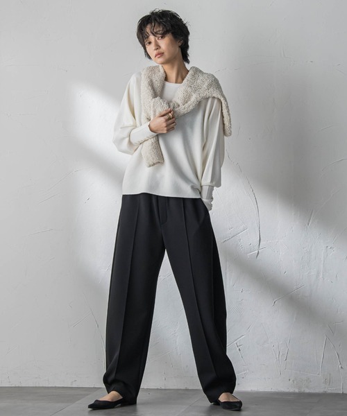 MAYSON GREY（メイソングレイ）の「袖口ボタンドルマンニットプルオーバー≪手洗い可能≫（ニット/セーター・レディース・オフホワイト/ブラック/ピンク/ブルー・M）」の7枚目の写真