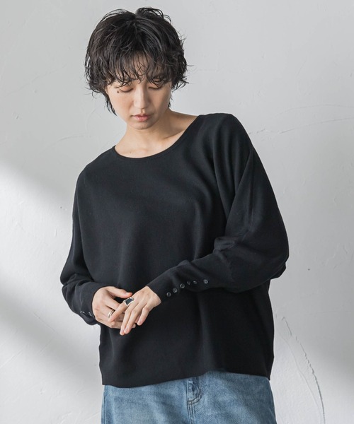 MAYSON GREY（メイソングレイ）の「袖口ボタンドルマンニットプルオーバー≪手洗い可能≫（ニット/セーター・レディース・オフホワイト/ブラック/ピンク/ブルー・M）」の10枚目の写真