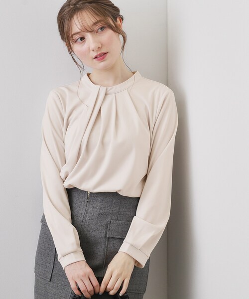 index（インデックス）の「ランダムタックトップス【洗濯機OK/吸水速乾/接触冷感/UVケア】《5col》（Tシャツ/カットソー・レディース・ネイビー/チャコール/サックスブルー系7/オフホワイト/ナチュラル・36/38/40/42）」の10枚目の写真