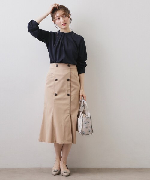 index（インデックス）の「ランダムタックトップス【洗濯機OK/吸水速乾/接触冷感/UVケア】《5col》（Tシャツ/カットソー・レディース・ネイビー/チャコール/サックスブルー系7/オフホワイト/ナチュラル・36/38/40/42）」の15枚目の写真