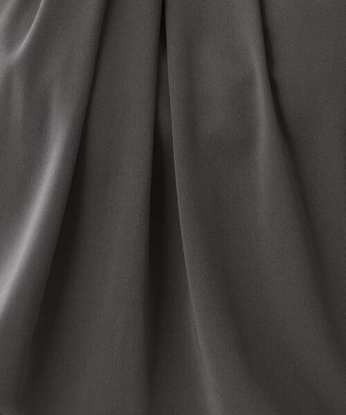 index（インデックス）の「ランダムタックトップス【洗濯機OK/吸水速乾/接触冷感/UVケア】《5col》（Tシャツ/カットソー・レディース・ネイビー/チャコール/サックスブルー系7/オフホワイト/ナチュラル・36/38/40/42）」の21枚目の写真