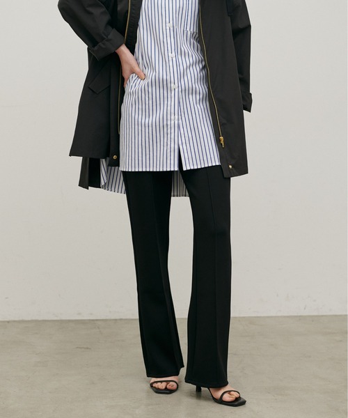 LARUTA(ラルータ)の「【LARUTA】ボンディングセミフレアパンツ(その他パンツ・レディース・ベージュ系その他/ブラック・FREE)」の2枚目の写真