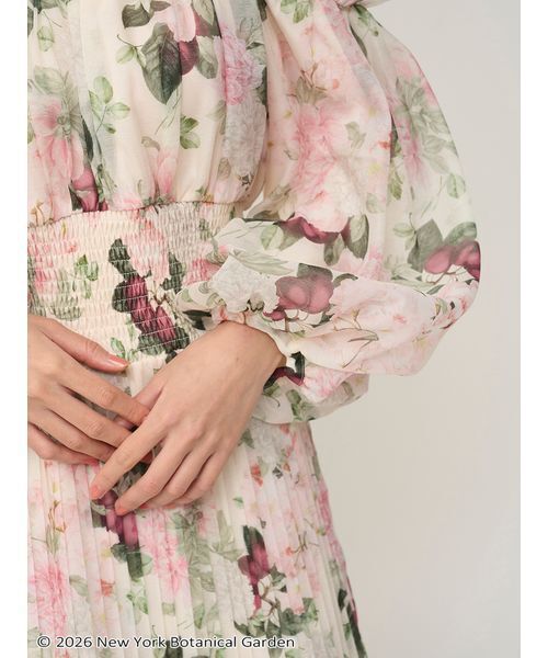 SNIDEL（スナイデル）の「NYBG ギャザープリーツワンピース（ワンピース・レディース・イエロー/ミント/ライトピンク・1/0）」の14枚目の写真