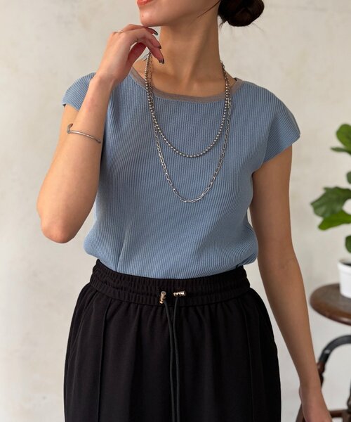 Chez toi(シェトワ)の「配色フレンチスリーブニット(ニット/セーター・レディース・ブラック/アイボリー/オレンジ/ブルー・FREE)」の1枚目の写真