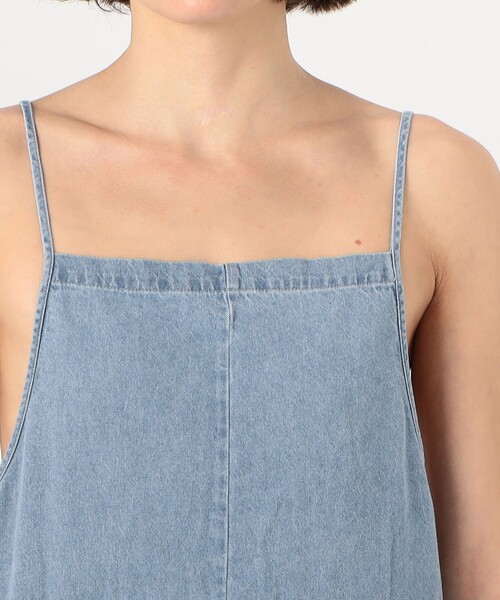 BASERANGE(ベースレンジ)の「BASERANGE YUMI JUMPSUIT コットンシルクデニム ジャンプスーツ(サロペット/オーバーオール・レディース・ライトブルー・S)」の5枚目の写真