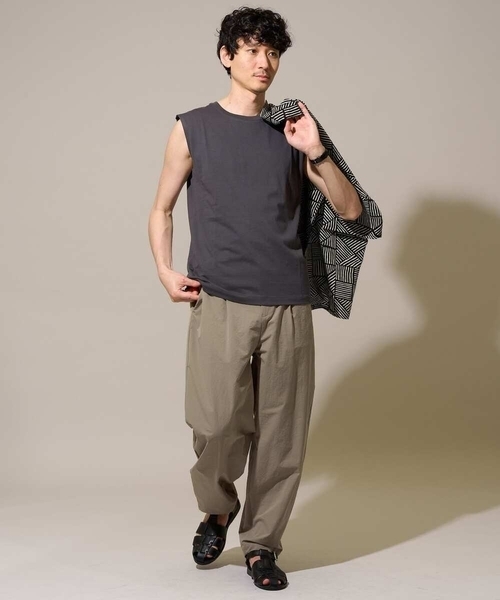 a.v.v(アーヴェヴェ)の「【接触冷感】ノースリーブカットソー(Tシャツ/カットソー・メンズ・ホワイト/チャコールグレー/ブラック・44/48/46/50/52)」の20枚目の写真