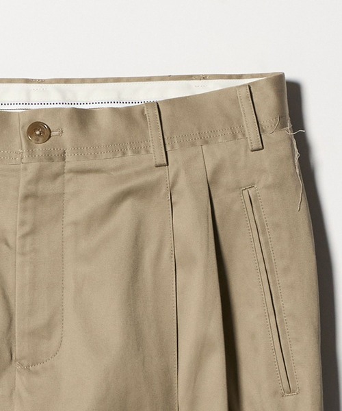 KHOKI(コッキ)の「【KHOKI/コッキ】Pleated Chino Pants(チノパンツ・メンズ・ベージュ・2/1)」の3枚目の写真