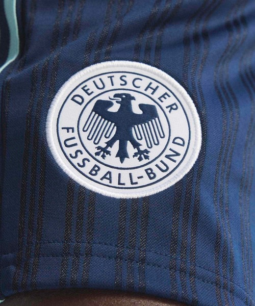 adidas(アディダス)の「ドイツ オリジナルス ショーツ / ハーフパンツ / アディダス adidas(その他パンツ・メンズ・ブルー・XX-LARGE/LARGE/MEDIUM/SMALL/X-LARGE)」の5枚目の写真