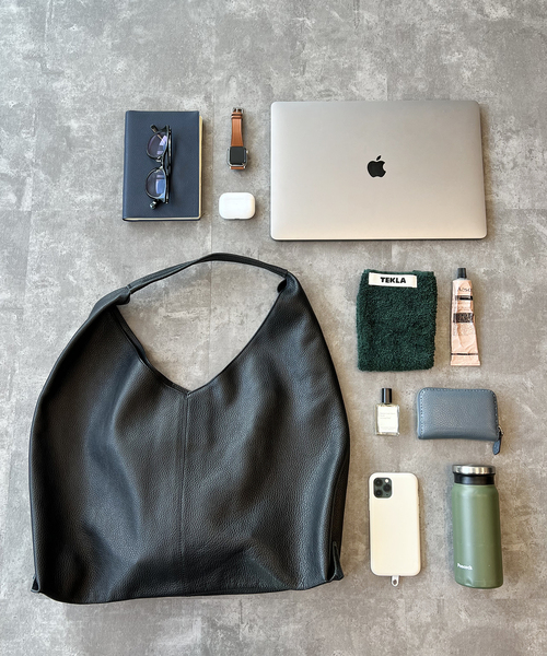 AULENTTI(オウレンティ)の「【AULENTTI/オウレンティ】ショルダーBAG(トートバッグ・レディース・ブラック・FREE)」の4枚目の写真