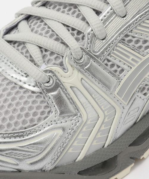 ASICS(アシックス)の「ASICS / アシックス GEL-KAYANO 14 / 1203A537(スニーカー・レディース・ホワイト/シルバー・24.5cm/24cm/23.5cm)」の11枚目の写真