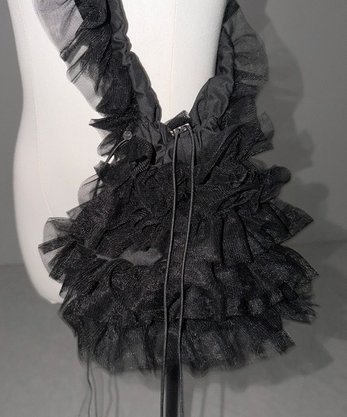 me+em select(ミームセレクト)の「【 2color 】チュールフリル巾着ミニショルダーバッグ/ tulle frill drawstring mini shoulder bag(ショルダーバッグ・レディース・ブラック/ピンク・FREE)」の10枚目の写真