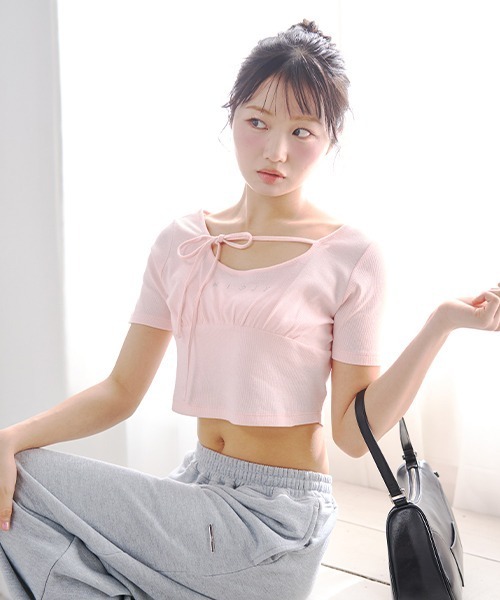 Mi-je(ミジェ)の「ラインストーンクロップド半袖Tシャツ(Tシャツ/カットソー・レディース・オフホワイト/ピンク・F)」の16枚目の写真