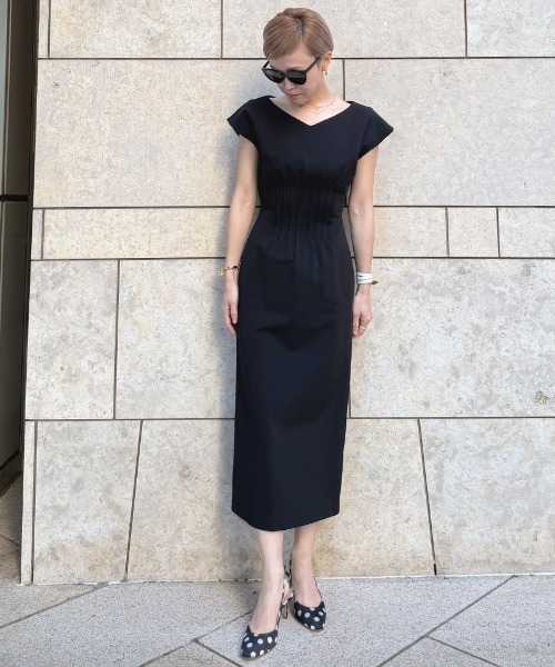 JENNE(ジェンヌ)の「カットソーウエストタックワンピース(日本製生地)(ワンピース・レディース・ピンク系その他/ネイビー/ブラック・SMALL/MEDIUM/LARGE)」の5枚目の写真