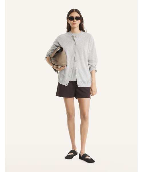 Maison Kitsune（メゾンキツネ）の「BABY FOX REGULAR JOG SHORTS（その他パンツ・レディース・チョコ・S/XS/L/M）」の3枚目の写真