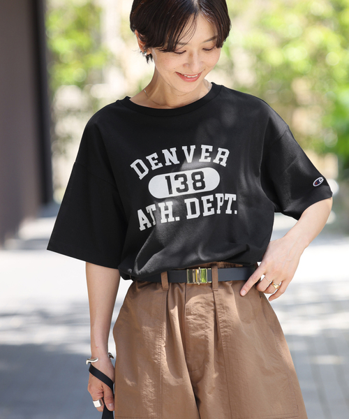Champion(チャンピオン)の「別注【Champion/チャンピオン】26/s Jersey Tee:Tシャツ(Tシャツ/カットソー・レディース・ピンク/ホワイト/ダークパープル/アイボリー/ブラック・FREE)」の1枚目の写真