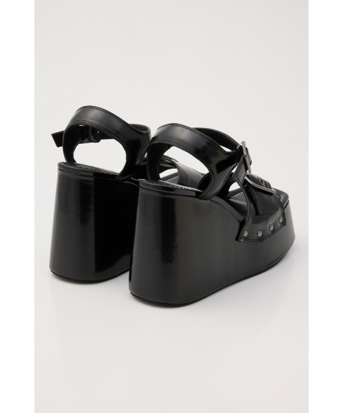 SLY（スライ）の「CHUNKY SOLE STUDS SANDAL チャンキーソールスタッズサンダル 春服 夏服（サンダル・レディース・ブラック/ベージュ・LARGE/MEDIUM/SMALL）」の6枚目の写真