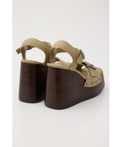 SLY（スライ）の「CHUNKY SOLE STUDS SANDAL チャンキーソールスタッズサンダル 春服 夏服（サンダル・レディース・ブラック/ベージュ・LARGE/MEDIUM/SMALL）」の11枚目の写真