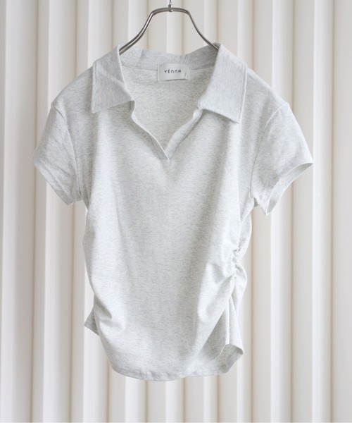 YENNA（イェンナ）の「襟付きサイドシャーリングポロTシャツ（Tシャツ/カットソー・レディース・チャコールグレー/ブラック/ホワイト/オートミール・FREE）」の8枚目の写真