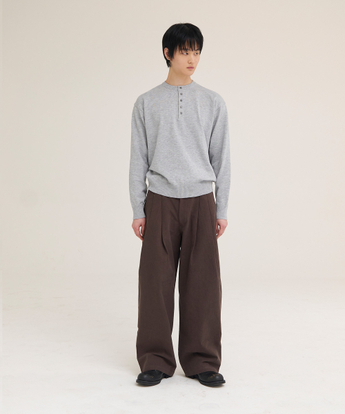 AKECII(アケシ)の「ヘリソンワイドチノパンツ_ウォッシュドブラウン(その他パンツ・メンズ・その他・MEDIUM/SMALL/LARGE)」の5枚目の写真