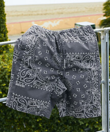 HAV-A-HANK（ハバハンク ）の「HAV-A-HANK/ハバハンク HAV-A-HANK×FREAK'S STORE/ハバハンク 別注 バンダナ柄 イージーショーツ（その他パンツ）」