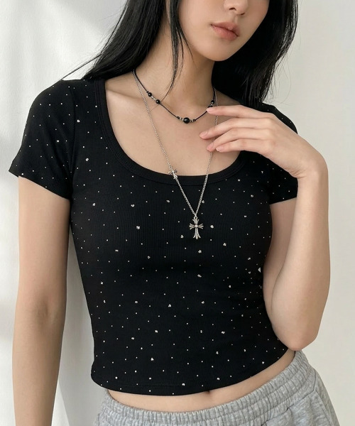 VIVID LADY（ビビッドレディー）の「ラインストーン カップイン クロップド丈 半袖Tシャツ（Tシャツ/カットソー・レディース・ホワイト/ブラック/グレー・FREE）」の14枚目の写真