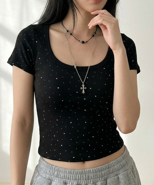 VIVID LADY（ビビッドレディー）の「ラインストーン カップイン クロップド丈 半袖Tシャツ（Tシャツ/カットソー・レディース・ホワイト/ブラック/グレー・FREE）」の16枚目の写真
