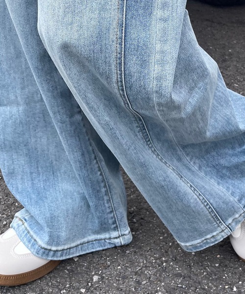 CRB(シーアールビー)の「サイドライン切替ストレートデニムパンツ(デニムパンツ・レディース・ブルー・L/M/S)」の4枚目の写真