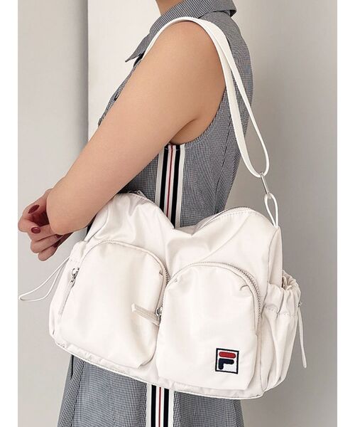 FILA】マルチポケットナイロンバッグ（ショルダーバッグ）｜RESEXXY