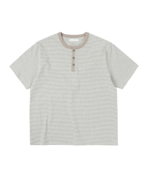 SUNNECT(ソネクト)の「ST Henley Neck Tee - Oatmeal(Tシャツ/カットソー・レディース・その他・1/2)」の1枚目の写真
