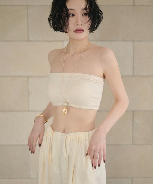 LAULEN(ローレン)の「back strap rib bandeau /バックストラップリブバンドゥ(チューブトップ・レディース・アイボリー/ブラック・FREE)」の7枚目の写真