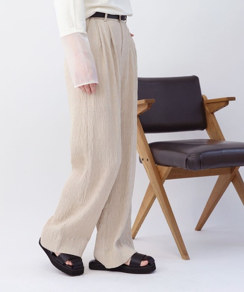 NOAHL(ノアル)の「【NOAHL】楊柳リラックスワイドパンツ(その他パンツ・レディース・セージグリーン/ブラック/ベージュ・L/M)」の11枚目の写真