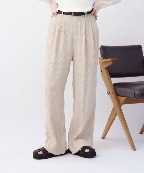 NOAHL(ノアル)の「【NOAHL】楊柳リラックスワイドパンツ(その他パンツ・レディース・セージグリーン/ブラック/ベージュ・L/M)」の4枚目の写真