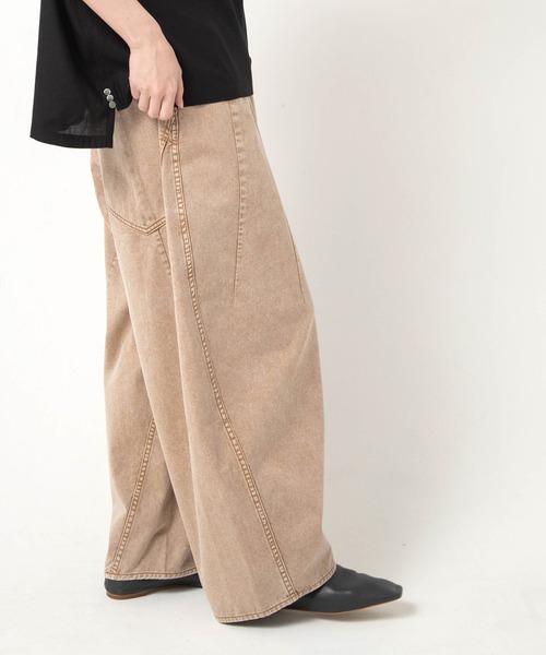 URCH RNA(アーチ アールエヌエー)の「R4468 ケミカル加工の5ポケまるパンツ(デニムパンツ・レディース・ダークインディゴブルー/ライトインディゴブルー/ベージュ系その他・FREE)」の1枚目の写真