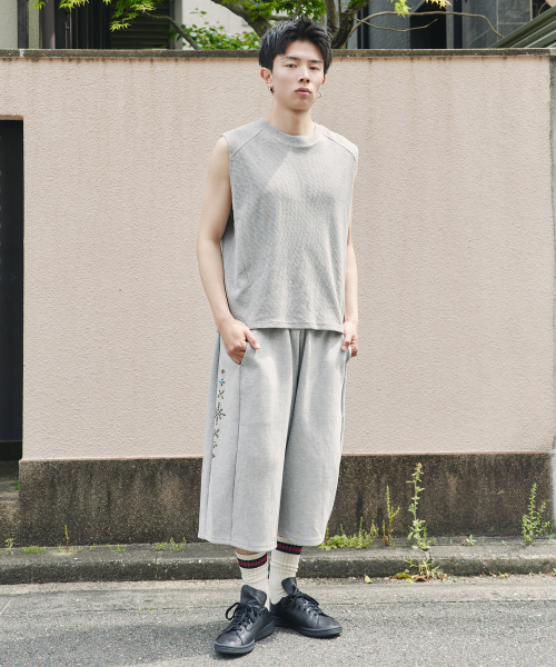 XERO（ゼロ）の「スタッズスウェットショーツ [メランジグレー]（その他パンツ・レディース・その他・MEDIUM/LARGE）」の2枚目の写真