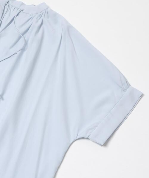 ITEMS URBANRESEARCH(アイテムズ アーバンリサーチ)の「スキッパーチュニックブラウス(シャツ/ブラウス・レディース・グレー系その他/ライトブルー/ネイビー・FREE)」の17枚目の写真