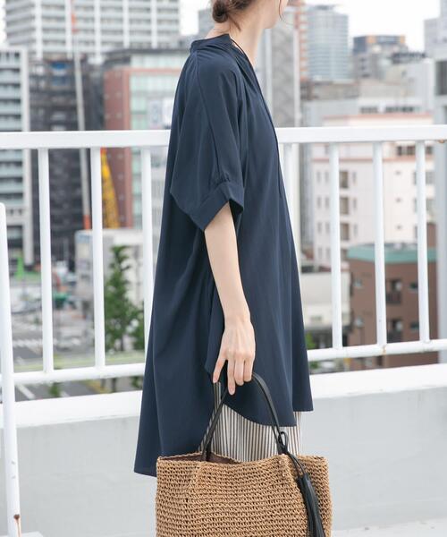 ITEMS URBANRESEARCH(アイテムズ アーバンリサーチ)の「スキッパーチュニックブラウス(シャツ/ブラウス・レディース・グレー系その他/ライトブルー/ネイビー・FREE)」の19枚目の写真