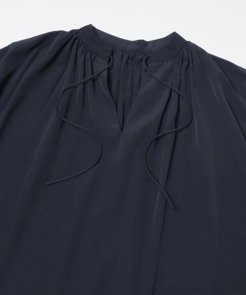 ITEMS URBANRESEARCH(アイテムズ アーバンリサーチ)の「スキッパーチュニックブラウス(シャツ/ブラウス・レディース・グレー系その他/ライトブルー/ネイビー・FREE)」の9枚目の写真