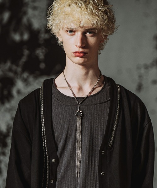 NO ID.(ノーアイディ)の「【NO ID.】Horsebit Charm Tassel Necklace / ホースビット チャーム タッセル ネックレス(ネックレス・メンズ・シルバー・ONE SIZE)」の4枚目の写真