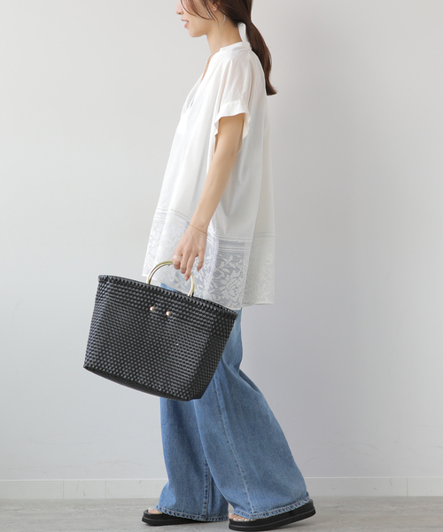 JOURNAL STANDARD relume(ジャーナルスタンダード レリューム)の「ローンレース切り替えブラウス(シャツ/ブラウス・レディース・ホワイト/ブラック・FREE)」の11枚目の写真