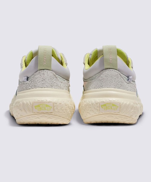 VANS(バンズ)の「MTE ウルトラレンジ NEO VR3 / UltraRange Neo VR3 LIGHT YELLO VN000BCEBIG1(スニーカー・メンズ・ライトイエロー・8.5/10.5/10/9.5)」の3枚目の写真