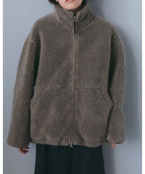 anuke(アンヌーク)の「Boa Zip Blouson(ブルゾン・レディース・チャコールグレー/ベージュ・38inch/36inch)」の11枚目の写真