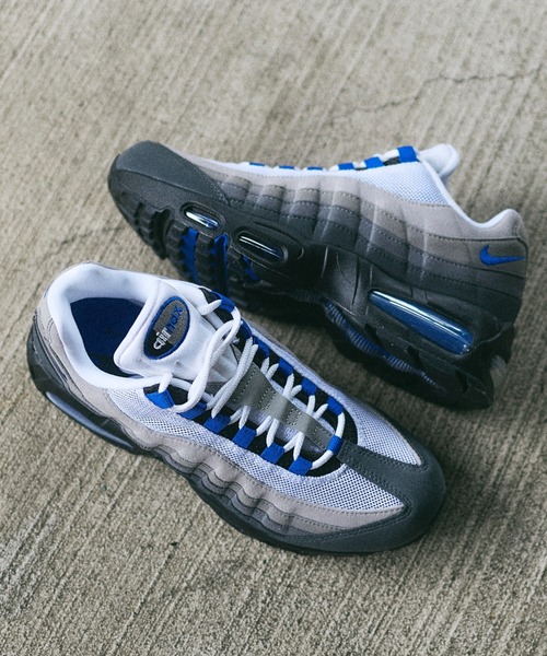 NIKE(ナイキ)の「W AIR MAX 95 BIG BUBBLE HJ5996-006(スニーカー・レディース・ブラック・25.0cm/27.5cm/27.0cm/24.5cm/24.0cm/29.0cm/28.5cm/28.0cm/26.5cm/26.0cm/25.5cm)」の3枚目の写真