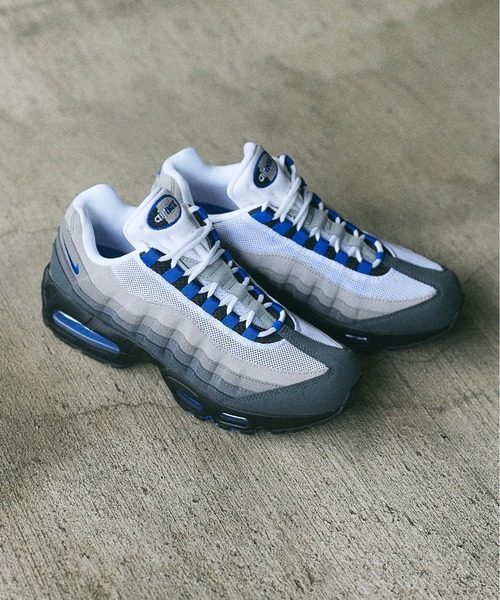 NIKE(ナイキ)の「W AIR MAX 95 BIG BUBBLE HJ5996-006(スニーカー・レディース・ブラック・25.0cm/27.5cm/27.0cm/24.5cm/24.0cm/29.0cm/28.5cm/28.0cm/26.5cm/26.0cm/25.5cm)」の6枚目の写真