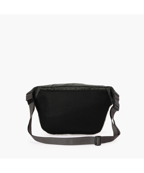BRIEFING（ブリーフィング）の「MFC CROSS BODY BAG （Mサイズ） CAMO（ショルダーバッグ・メンズ・チャコール・FREE）」の4枚目の写真
