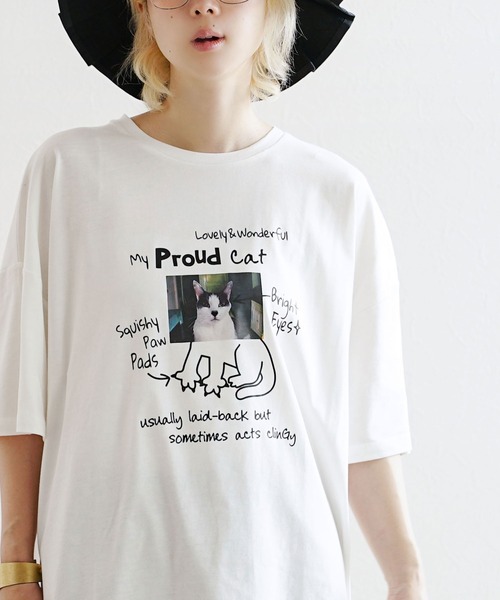 e-zakkamania stores(イーザッカマニアストアーズ)の「自慢のネコプリント BIGTシャツ(Tシャツ/カットソー・レディース・オフホワイト・フリー)」の1枚目の写真