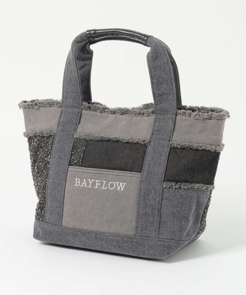 BAYFLOW（ベイフロー）の「[A4サイズ収納可能]Mサイズデニム切替ロゴトート（トートバッグ・レディース・ブラック/ブルー・FREE）」の6枚目の写真
