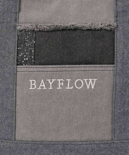 BAYFLOW（ベイフロー）の「[A4サイズ収納可能]Mサイズデニム切替ロゴトート（トートバッグ・レディース・ブラック/ブルー・FREE）」の17枚目の写真