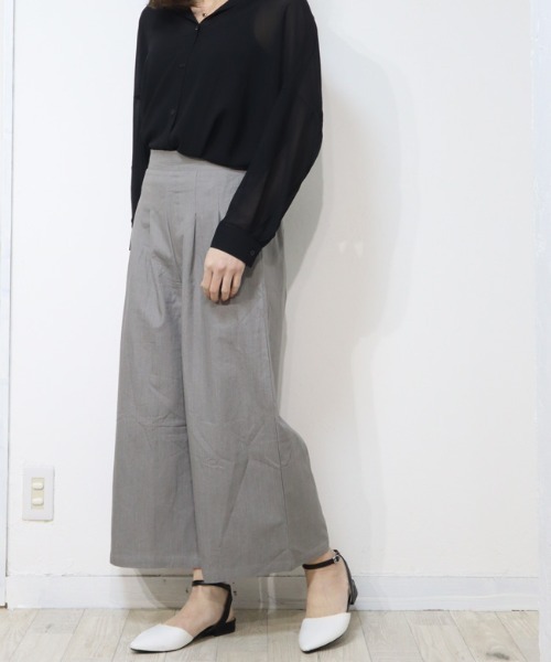 DISKEEN SURE（ディスキーンシュアー）の「ライトオンスで晩夏初秋にぴったり！タックデザイン楽ちんスカーチョ（その他パンツ・レディース・カーキブラウン/グレー/ネイビー・MEDIUM/LARGE）」の14枚目の写真