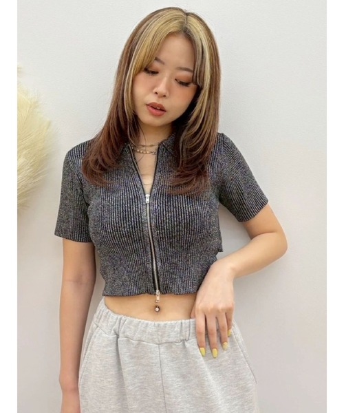 EVRIS(エヴリス)の「ラメZIPバックリボンサマーニットトップス 夏服(ニット/セーター・レディース・ブルー/レッド/ブラック/ホワイト・FREE)」の2枚目の写真